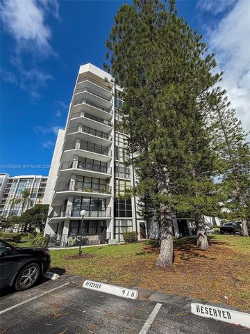 1000 Parkview Dr 531, Hallandale Beach, FL 33009