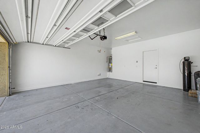 11231 N 163RD Drive, Surprise, AZ 85388