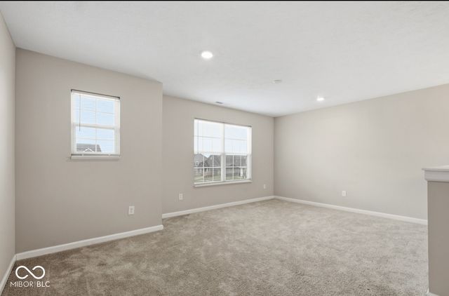 1126 Creek Way Lane, Greenwood, IN 46143