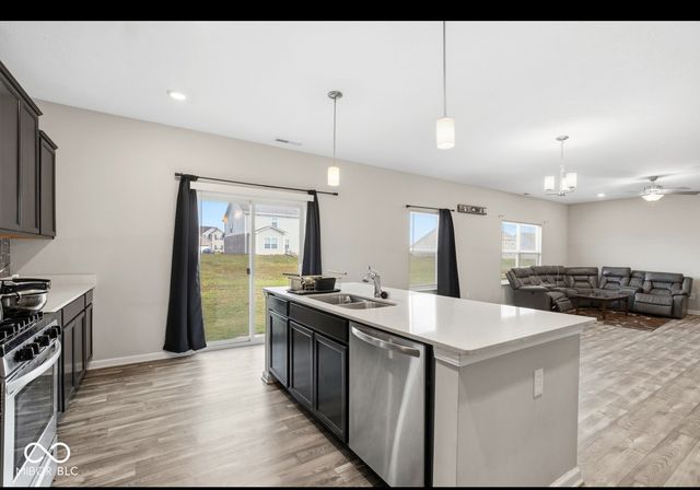 1126 Creek Way Lane, Greenwood, IN 46143