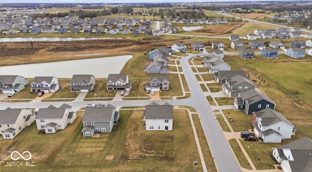 1126 Creek Way Lane, Greenwood, IN 46143