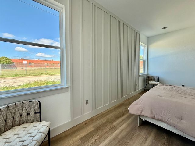 216 SW 13th Street, Mineral Wells, TX 76067