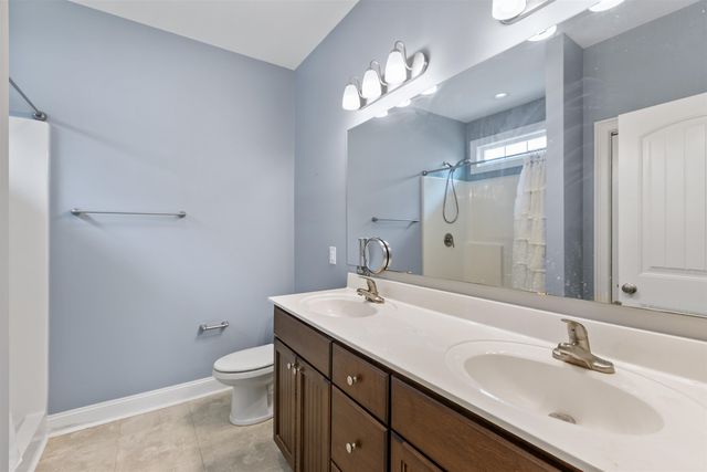 305 Long Meadow Dr., Loris, SC 29569