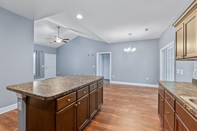 305 Long Meadow Dr., Loris, SC 29569