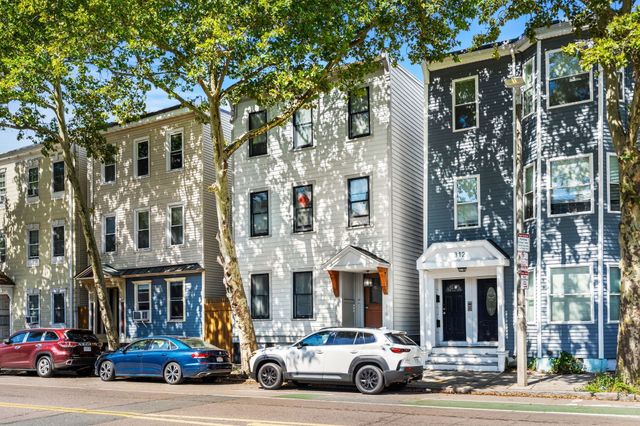 310 Chelsea St, Boston, MA 02128