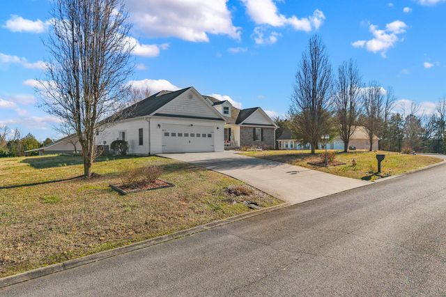 143 County Rd 7030, Athens, TN 37303
