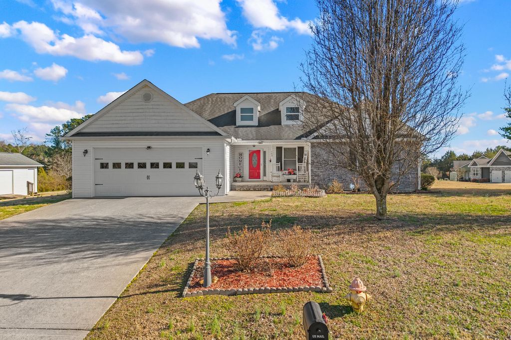 143 County Rd 7030, Athens, TN 37303