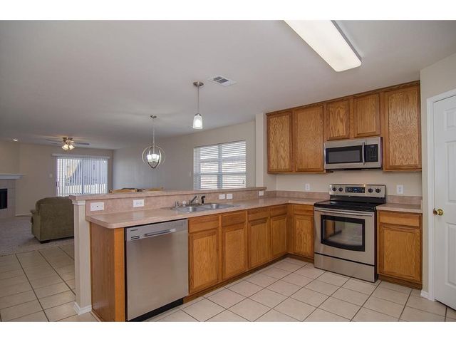 13109 FieldStone Road, Fort Worth, TX 76244