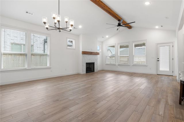 5000 SW Bedford Road, Bentonville, AR 72713