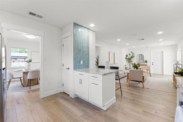 2210 TANGLEWOOD WAY, Brandon, FL 33511