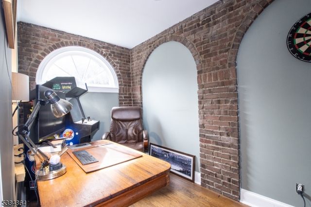 2 Harding Ter, Morristown Town, NJ 07960