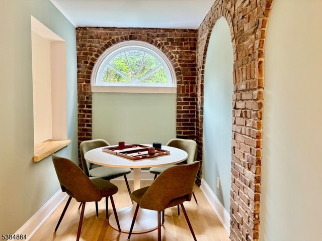 2 Harding Ter, Morristown Town, NJ 07960