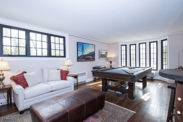 2 Harding Ter, Morristown Town, NJ 07960