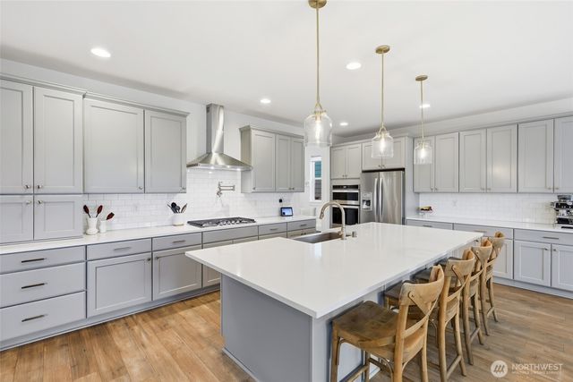 27066 Summit Park Way SE, Maple Valley, WA 98038