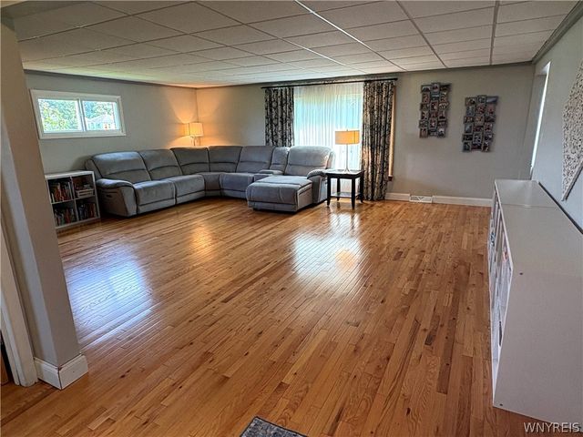 5656 Locust Street Extension, Lockport Town, NY 14094