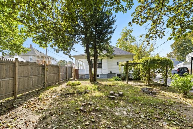 20 Brush Hill Road, Providence, RI 02909