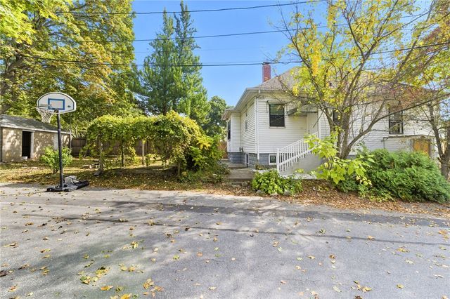 20 Brush Hill Road, Providence, RI 02909