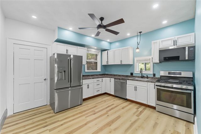 20 Brush Hill Road, Providence, RI 02909