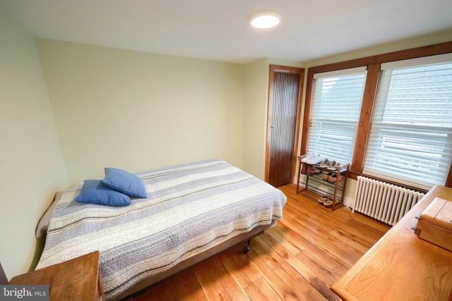 24 PARK ST, Jacobus, PA 17407