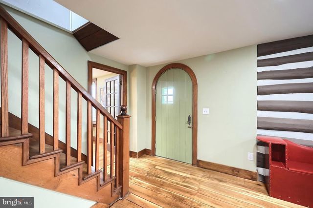 24 PARK ST, Jacobus, PA 17407