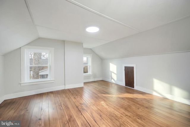 24 PARK ST, Jacobus, PA 17407