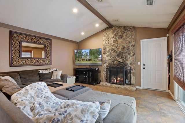 4545 Winding River Cir, Stockton, CA 95219