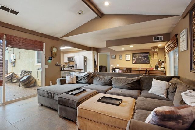 4545 Winding River Cir, Stockton, CA 95219