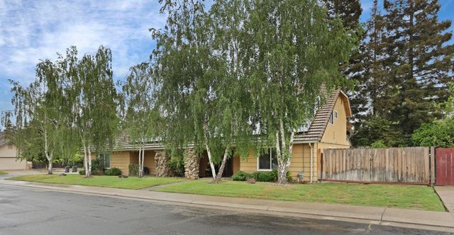 4545 Winding River Cir, Stockton, CA 95219