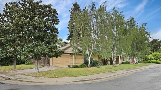 4545 Winding River Cir, Stockton, CA 95219