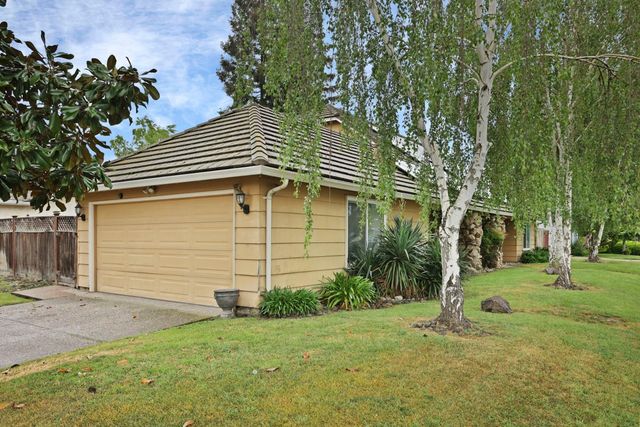 4545 Winding River Cir, Stockton, CA 95219