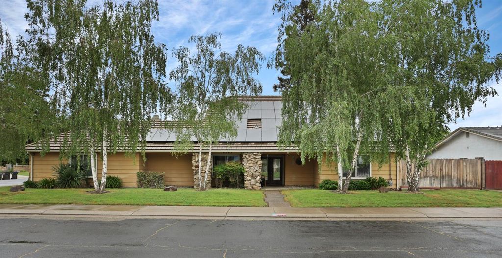 4545 Winding River Cir, Stockton, CA 95219
