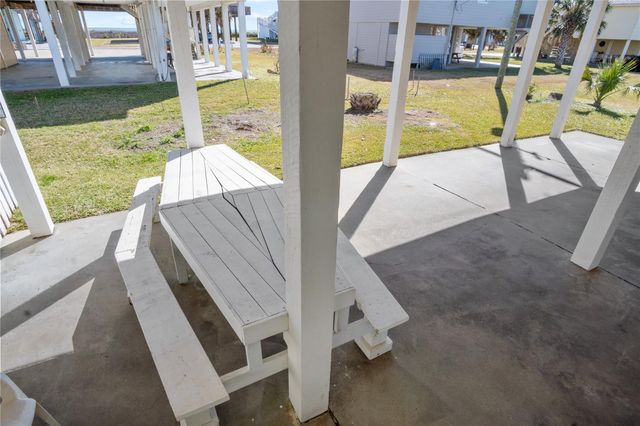 2296 Martinique, Crystal Beach, TX 77650