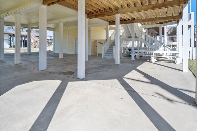 2296 Martinique, Crystal Beach, TX 77650