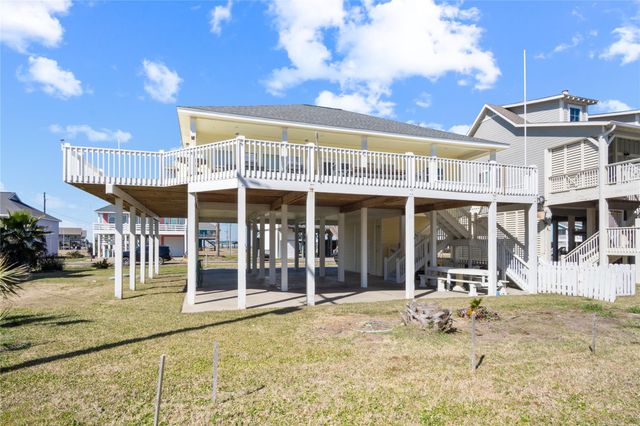 2296 Martinique, Crystal Beach, TX 77650
