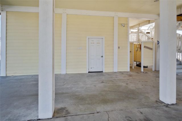 2296 Martinique, Crystal Beach, TX 77650