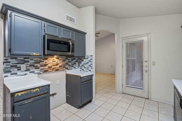 14053 Lago Azul Street, Horizon City, TX 79928