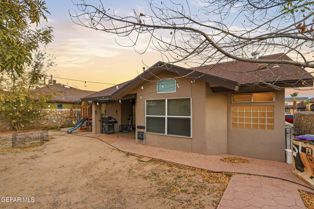 14053 Lago Azul Street, Horizon City, TX 79928