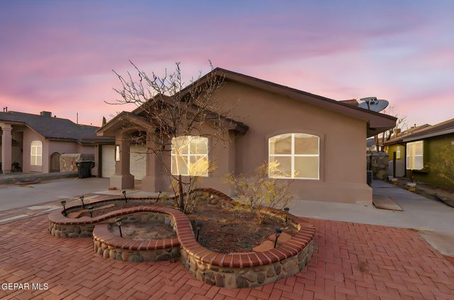 14053 Lago Azul Street, Horizon City, TX 79928