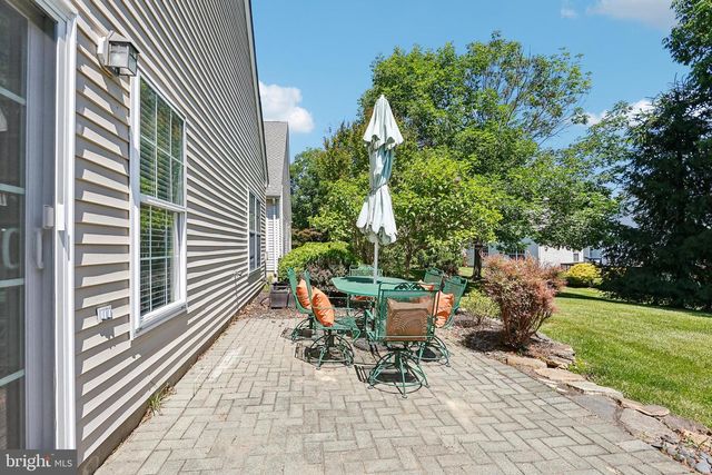 21 PINFLOWER LA, Princeton Junction, NJ 08550