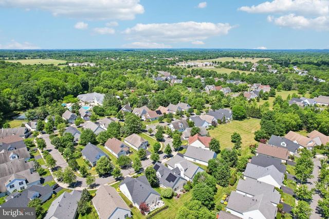 21 PINFLOWER LA, Princeton Junction, NJ 08550