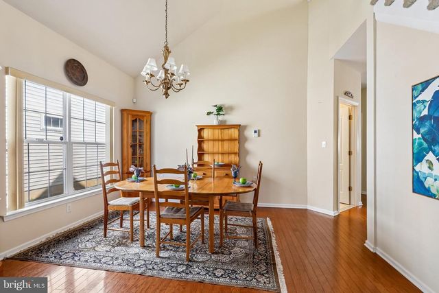 21 PINFLOWER LA, Princeton Junction, NJ 08550