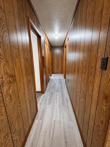 98 Eads Street, Monticello, KY 42633