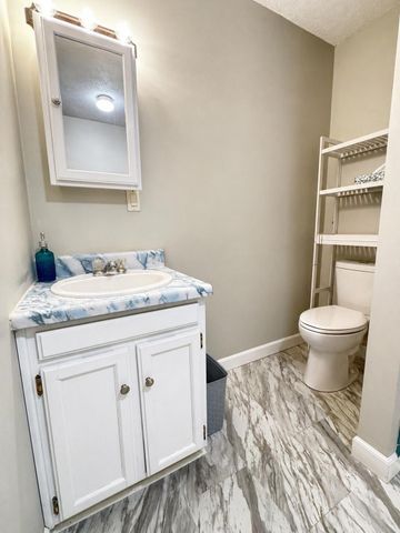 98 Eads Street, Monticello, KY 42633