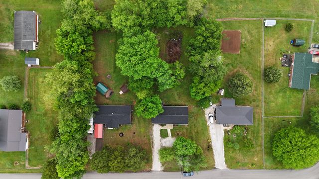 98 Eads Street, Monticello, KY 42633