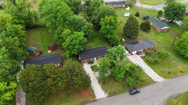 98 Eads Street, Monticello, KY 42633