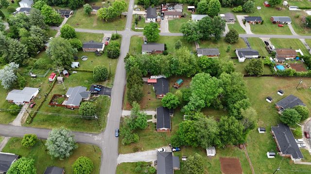 98 Eads Street, Monticello, KY 42633