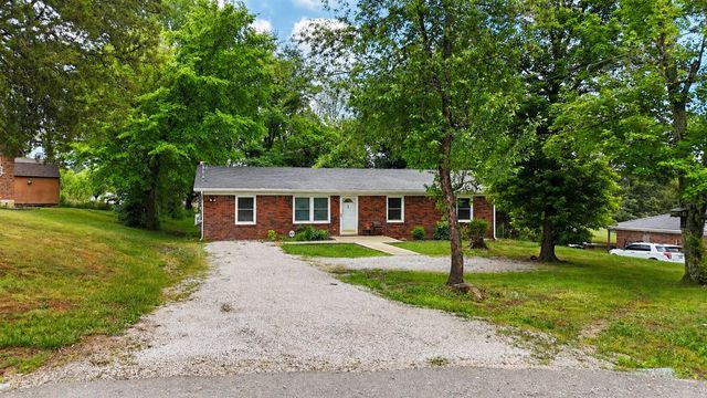 98 Eads Street, Monticello, KY 42633
