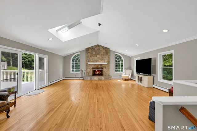 131 Woods Way Drive, Southbury, CT 06488