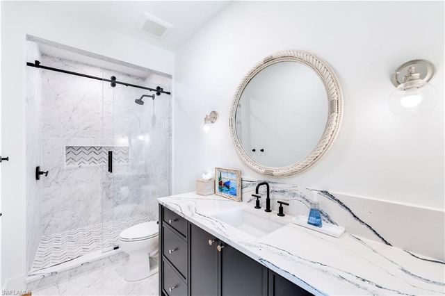 82 9th ST S # 303, Naples, FL 34102