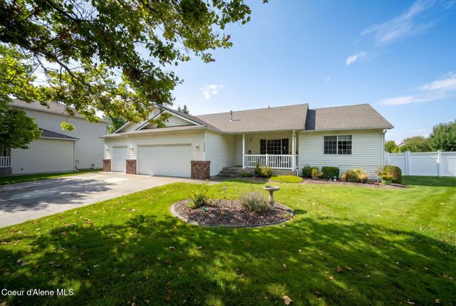 1960 N Palisades DR, Post Falls, ID 83854